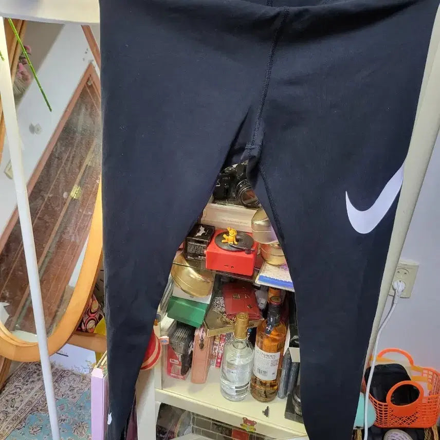 [BUNJANG] Nike Women's Black Leggings / 나이키 여성 레깅스 검정