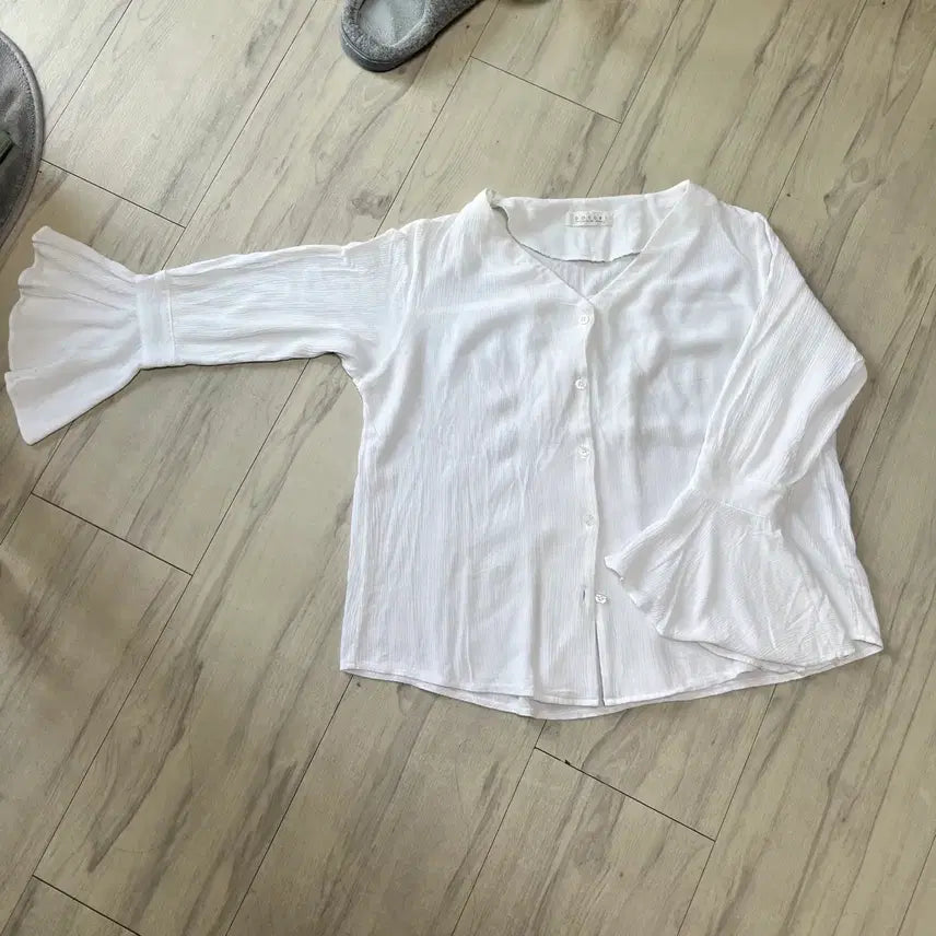 [BUNJANG] Women's Long Sleeve Blouse for Formal Occasions / 화이트 여자 블라우스 긴팔 하객룩