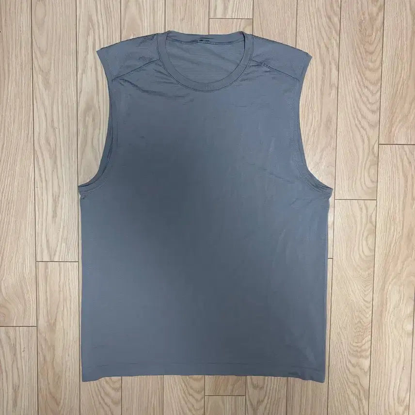 [BUNJANG] Lululemon Metal Vent Sleeveless Singlet - Size L - Feather Grey - New / 룰루레몬 메탈벤트 슬리브리스 싱글렛 L 새상품