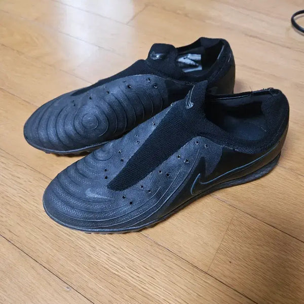 [BUNJANG] Nike GX2 Futsal Shoes / 나이키 gx2