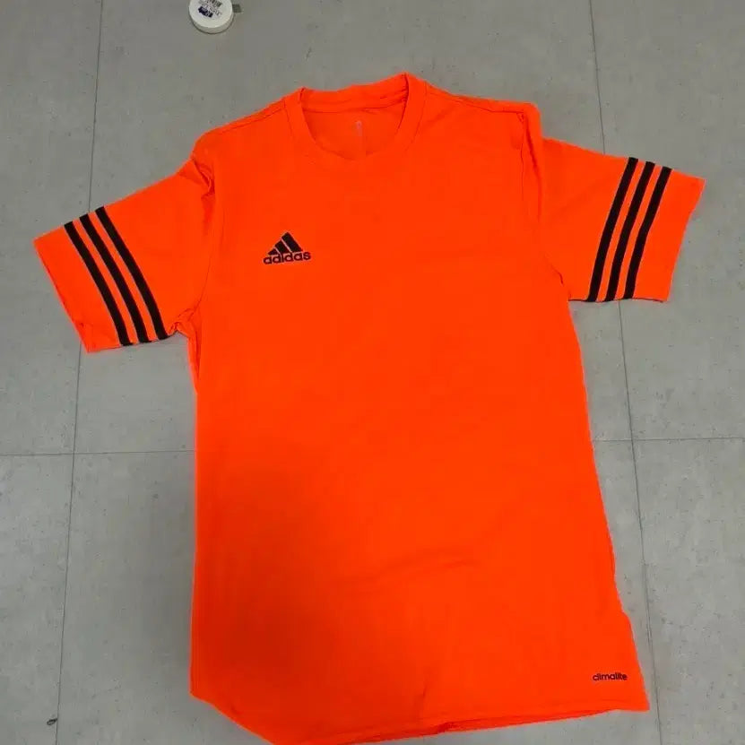 [BUNJANG] Adidas ClimaLite Orange Short Sleeve T-Shirt / 아디다스 오렌지 반팔 티셔츠 클라이마라이트
