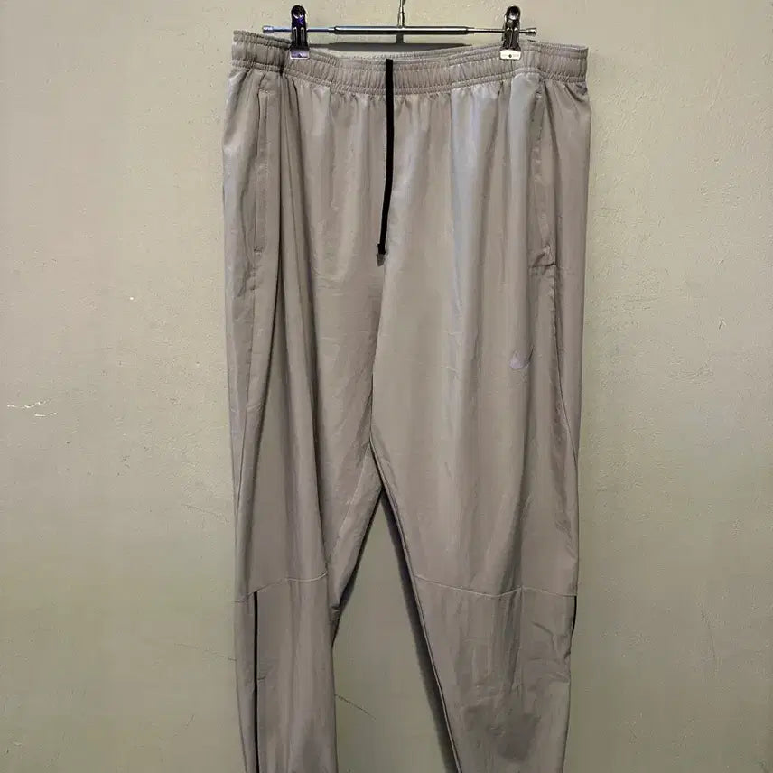 [BUNJANG] Nike Authentic Performance Jogger Pants / 나이키 정품 기능성 조거팬츠