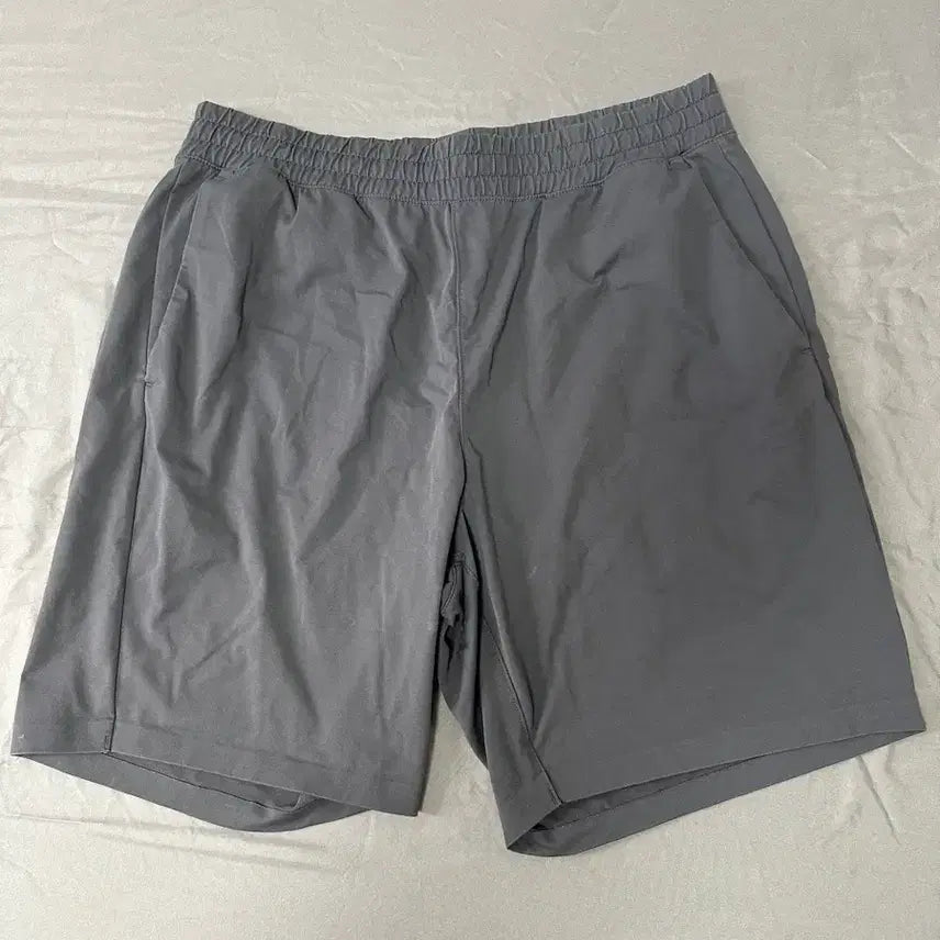 [BUNJANG] Uniqlo Men's Running Shorts - Size L / S급) 유니클로 남성 러닝 반바지 L사이즈