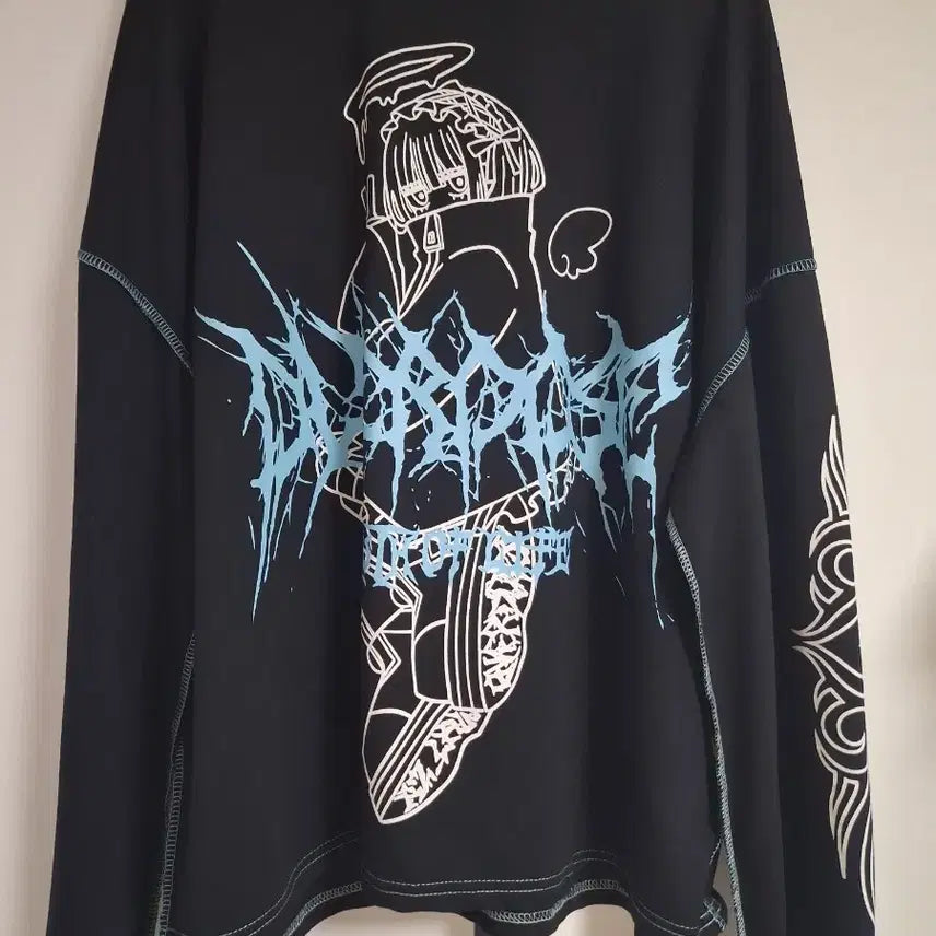 [BUNJANG] Volcan Sky Blue Stitch Angel Long Sleeve T-Shirt / 볼칸 하늘색 스티치 천사 롱슬리브 티셔츠