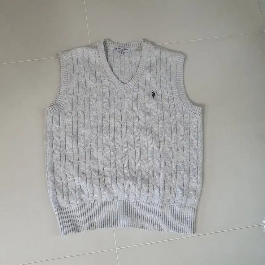 [BUNJANG] US Polo Cable Knit Vest Light Grey / US POLO 케이블 니트 조끼 라이트그레이 여성