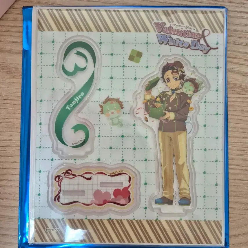[BUNJANG] Demon Slayer Tanjiro Valentine & White Day Acrylic Stand (Sealed) / 귀멸의 칼날 발렌타인&화이트데이 아크릴 스탠드 탄지로