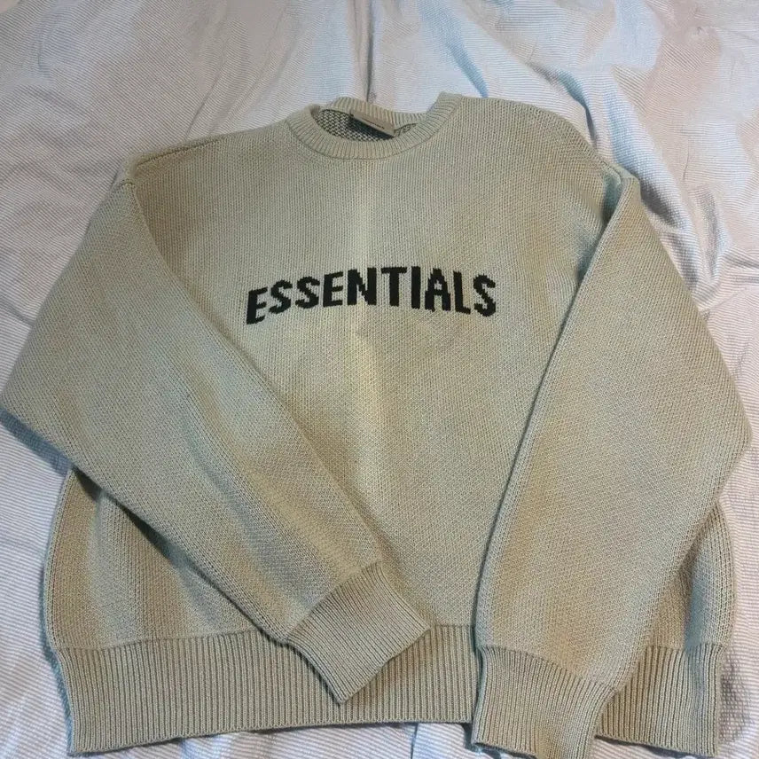 [BUNJANG] Fear of God Essentials Logo Knit Cardigan Beige / 에센셜 니트