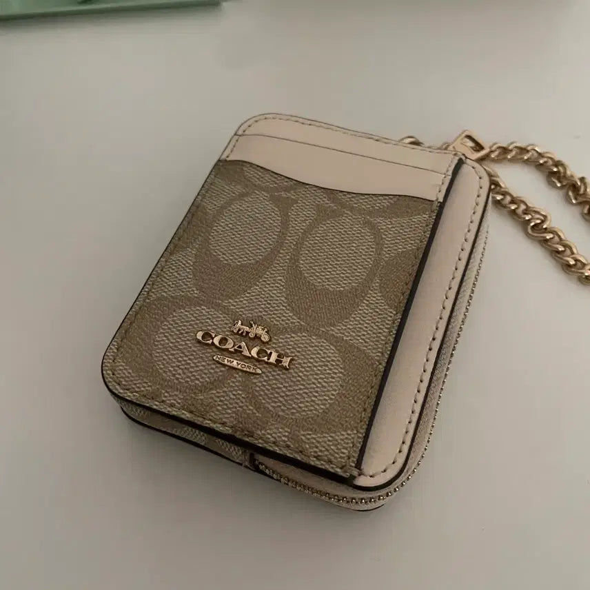 [BUNJANG] Coach Zipper Card Wallet / 코치 지퍼 카드지갑
