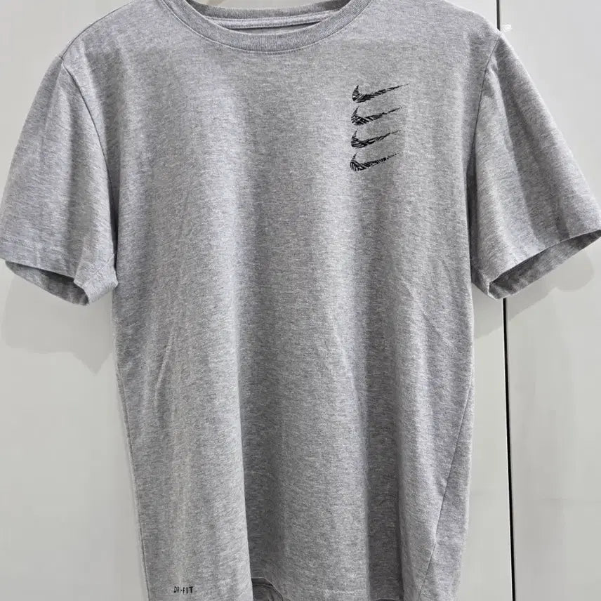 [BUNJANG] Nike Dri-Fit Gray T-Shirt / 나이키 반팔티 그레이 DRI-FIT