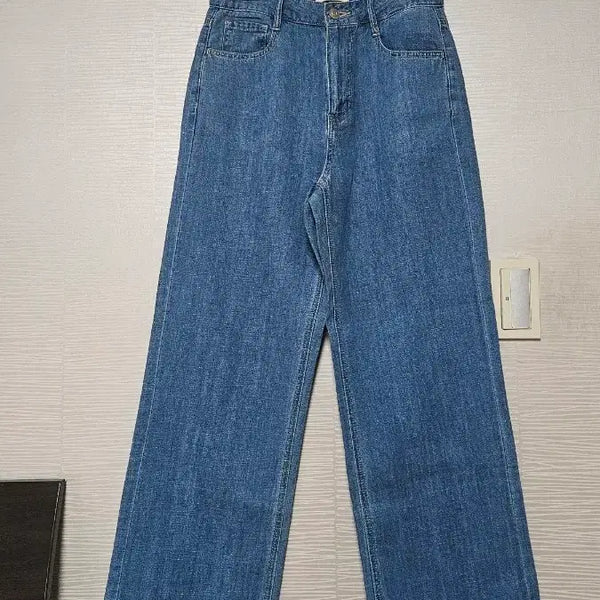 [BUNJANG] Celeb Shop Semi-Wide Denim Pants (Size 26) / 셀렙샾 세미와이드 데님(26)