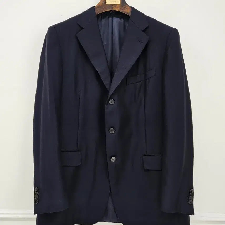 [BUNJANG] Ermenegildo Zegna High Performance Navy Blazer / 에르메네질도 제냐의 하이 퍼포먼스 네이비 블레이저