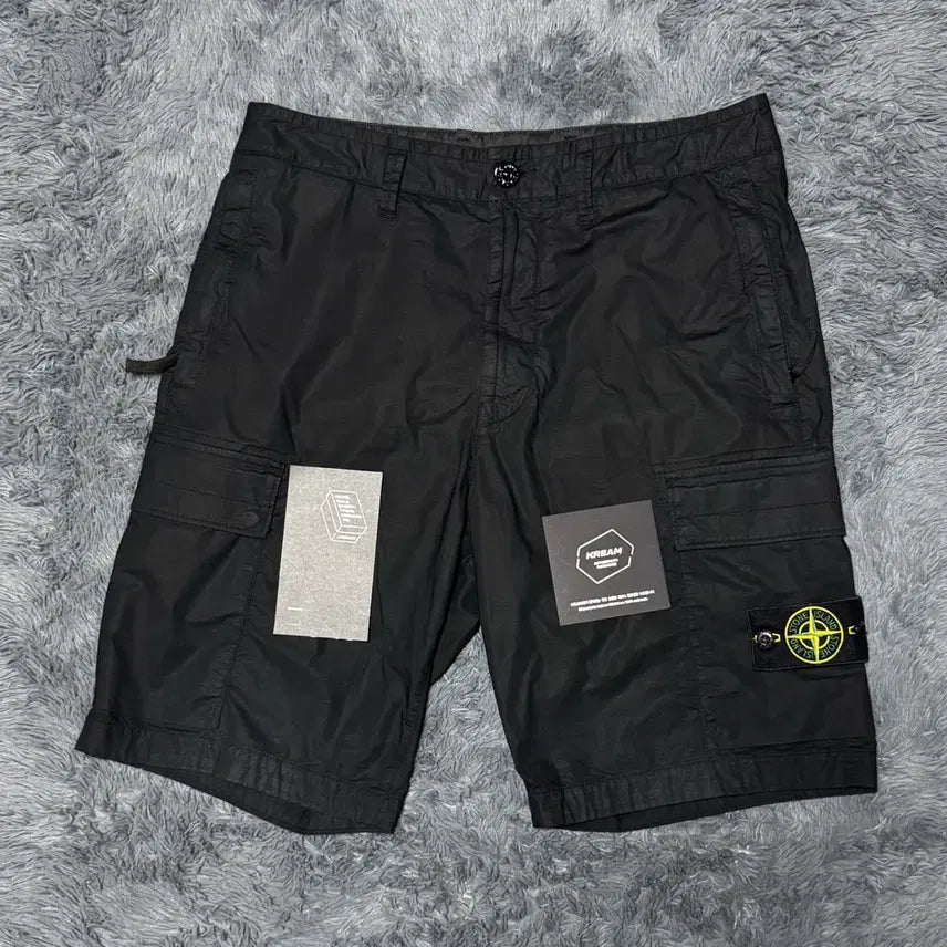 [BUNJANG] Stone Island 2025 Cargo Shorts Black Size 31 / [25년식/31]스톤아일랜드 카고 반바지 블랙