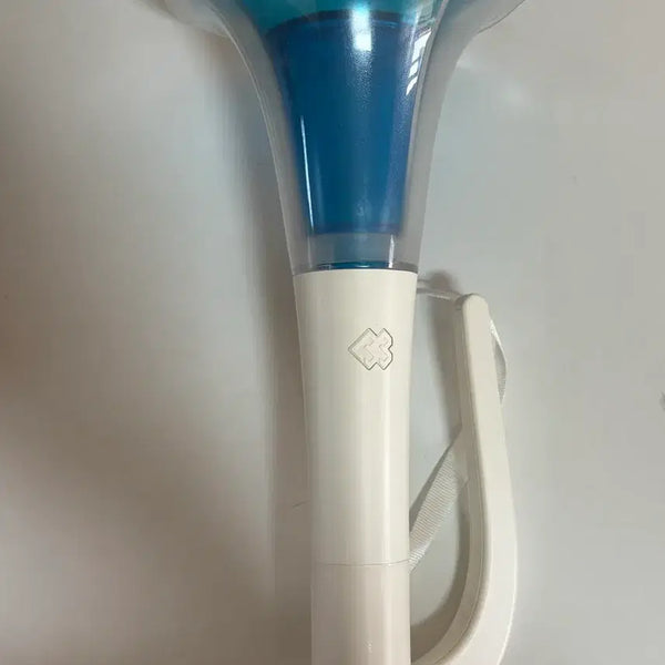 [BUNJANG] BTOB Version 2 Lightstick / 비투비 응원봉 팝니다 (ver.2)