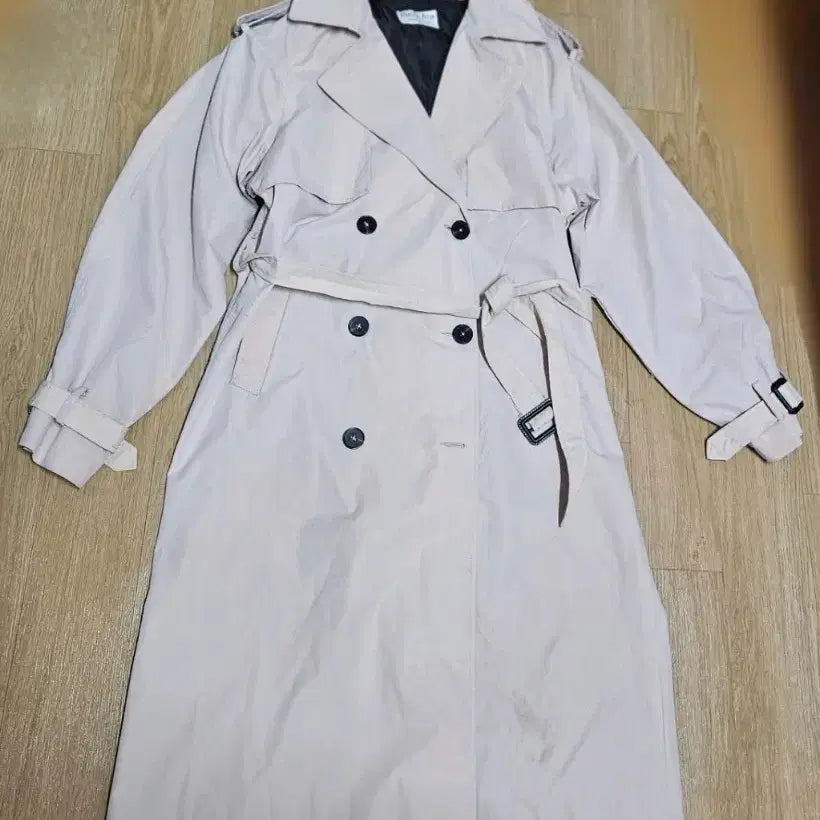 [BUNJANG] Daily jew Women's Beige Trench Coat / 데일리쥬 우먼 베이지 트렌치 코트