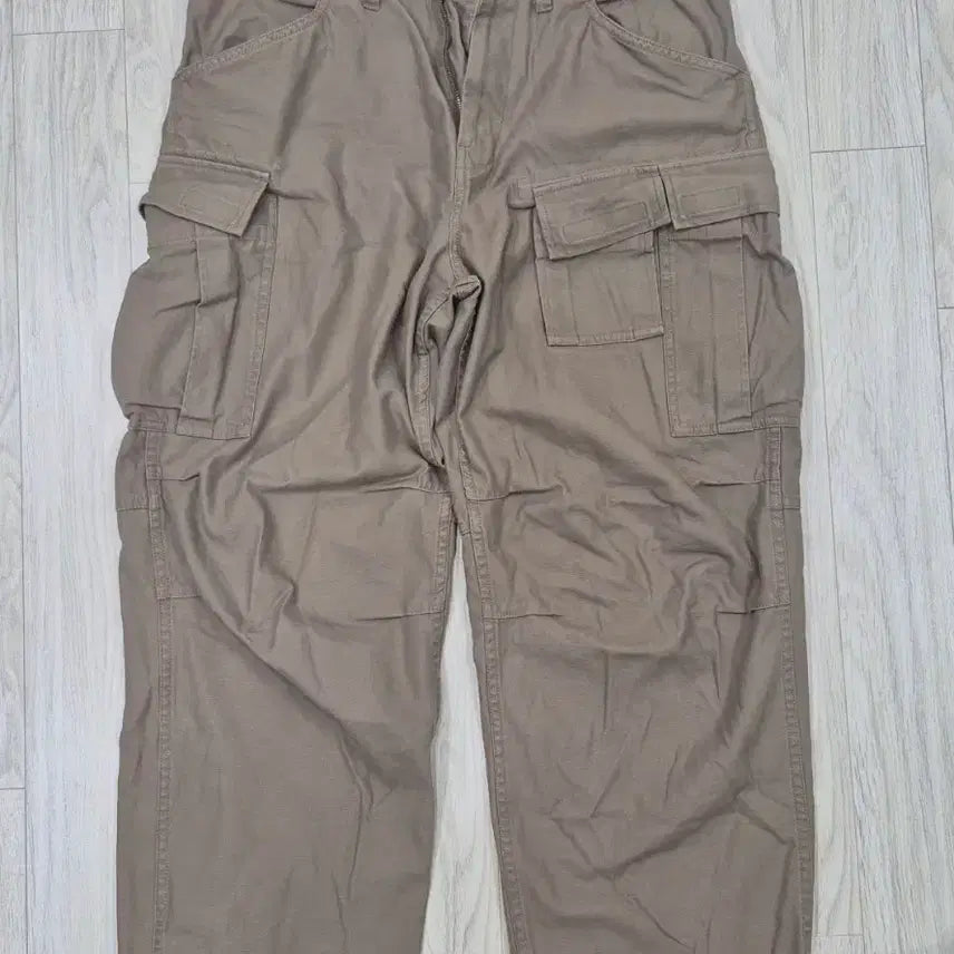 [BUNJANG] Espionage Oversized Cargo Pants Beige L / 에스피오나지 오버핏 카고팬츠 L사이즈 베이지