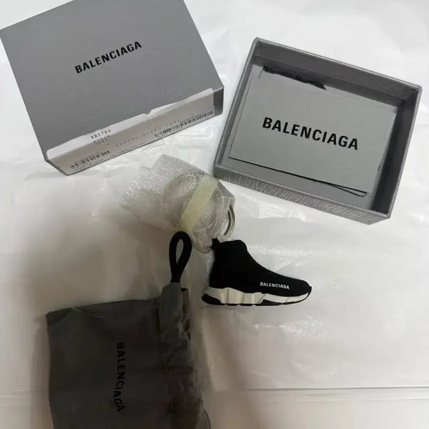 [BUNJANG] Balenciaga Speed Trainer Keychain Black / 새상품 발렌시아가 스피드러너 키링 블랙