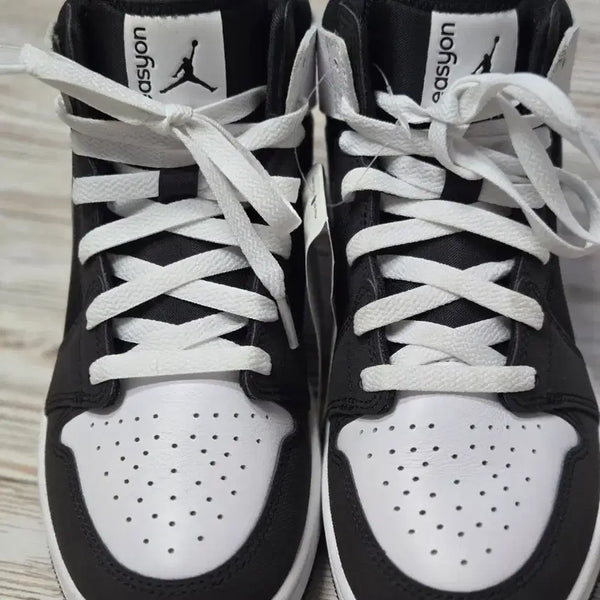 [BUNJANG] Air Jordan 1 High Black & White (225cm) New / 에어 조던1 하이 블랙& 화이트225cm 새상품