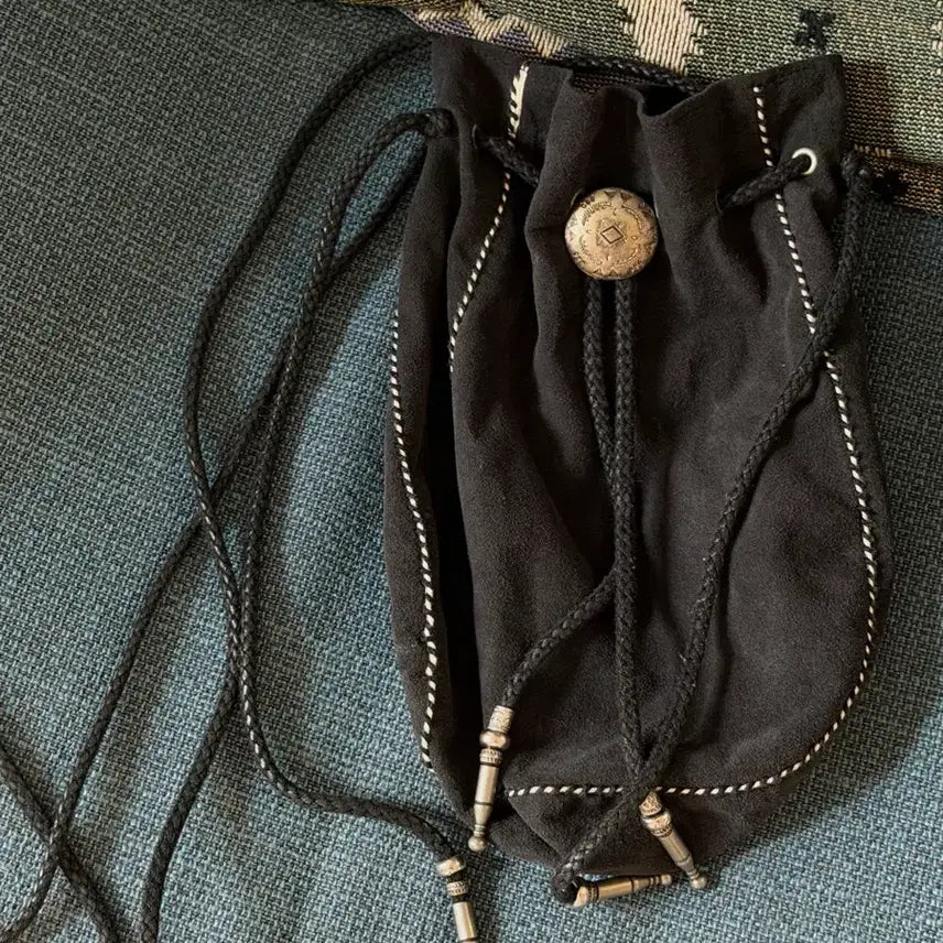 [BUNJANG] Western Suede Crossbody Bag / 웨스턴 스웨이드 크로스 백