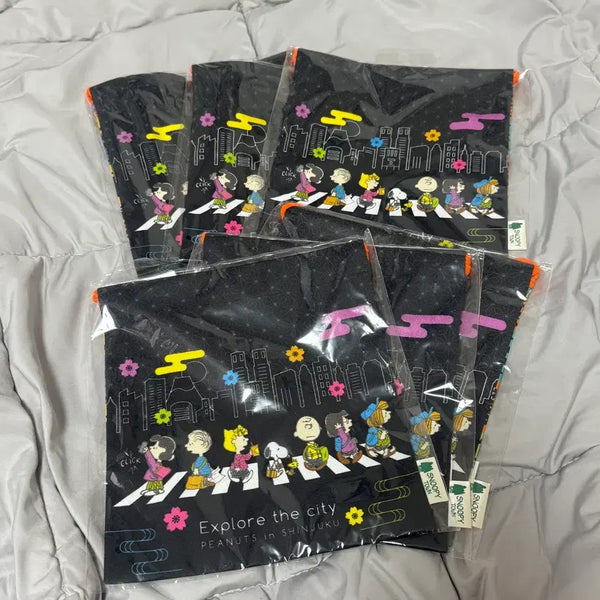 [BUNJANG] Snoopy Shinjuku Store Limited Edition Drawstring Pouch / 스누피 신주쿠점 한정판 복조리 조이개 파우치