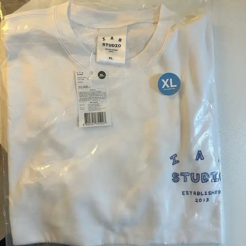 [BUNJANG] IAB Studio Sketch T-Shirt White XL / [XL] 아이앱 스튜디오 스케치 티셔츠 화이트