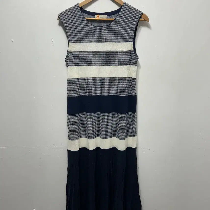 [BUNJANG] Beanpole Women's Sleeveless Dress Size 95 / 빈폴 여성 나시 원피스 95사이즈