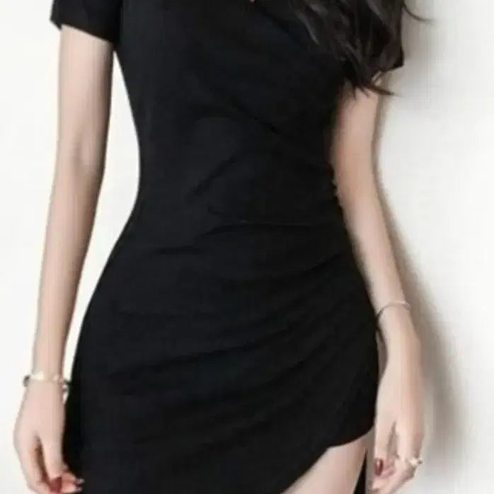 [BUNJANG] Black Wrap Mini Dress with Shirring Detail / 원피스