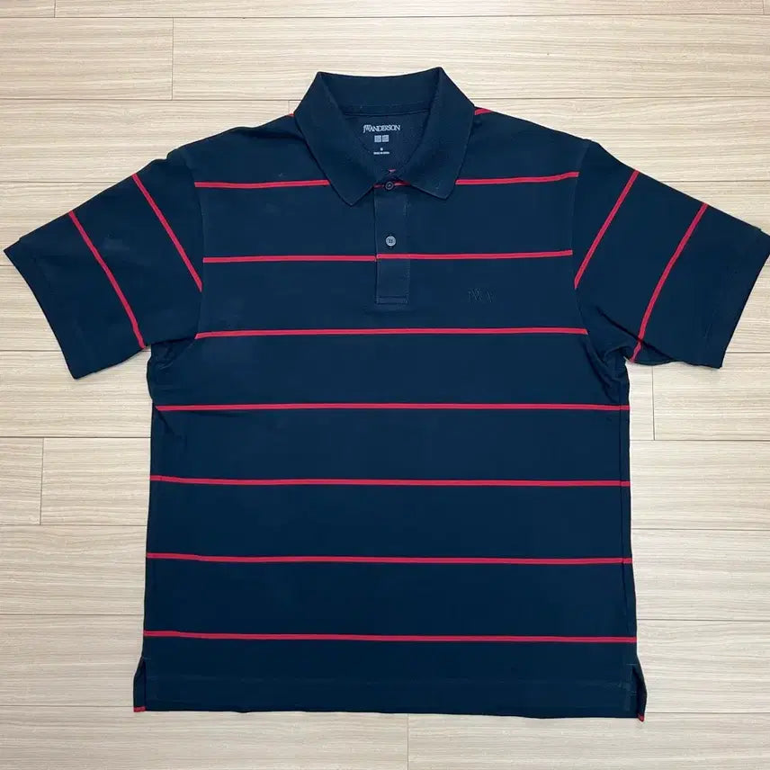 [BUNJANG] Uniqlo JW Anderson Dry Pique Polo Shirt Navy M / [M] 유니클로 JWA 드라이 피케 폴로셔츠 반팔 카라티 69네이비