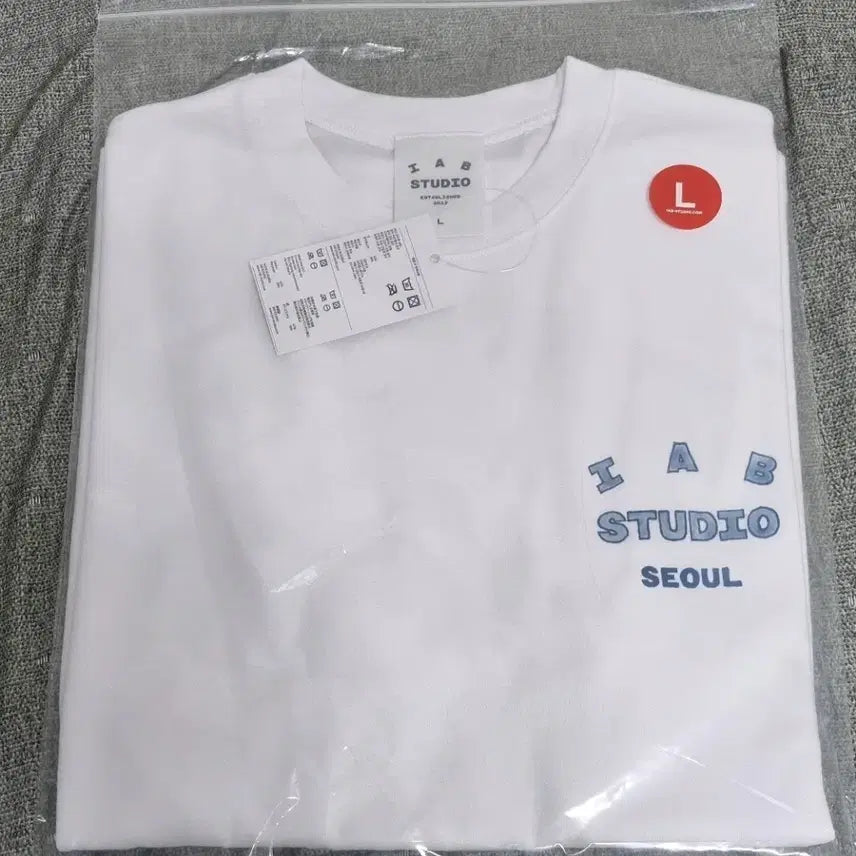 [BUNJANG] ieab studio Seoul T-Shirt White L / 아이앱스튜디오 서울 티셔츠 화이트 L