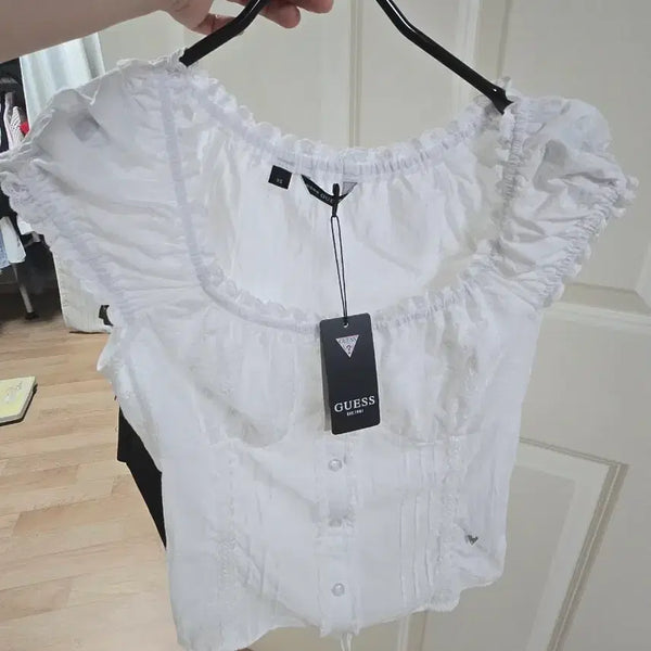 [BUNJANG] Guess White Frill Blouse XS / 게스 화이트 프릴 블라우스 XS