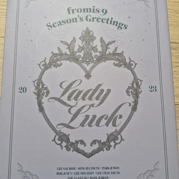 [BUNJANG] fromis_9 2023 Season's Greetings 'Lady Luck' Bundle Set / 프로미스나인 2023 시즌 그리팅