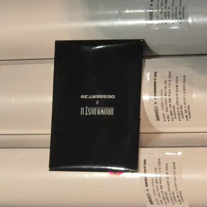 [BUNJANG] Brown Dust 2 x Dessert 39 Collaboration Sealed Poster (Item Card Included) / 브라운더스트2 x 디저트39 콜라보 미개봉포스터판매(아이템카드증정)