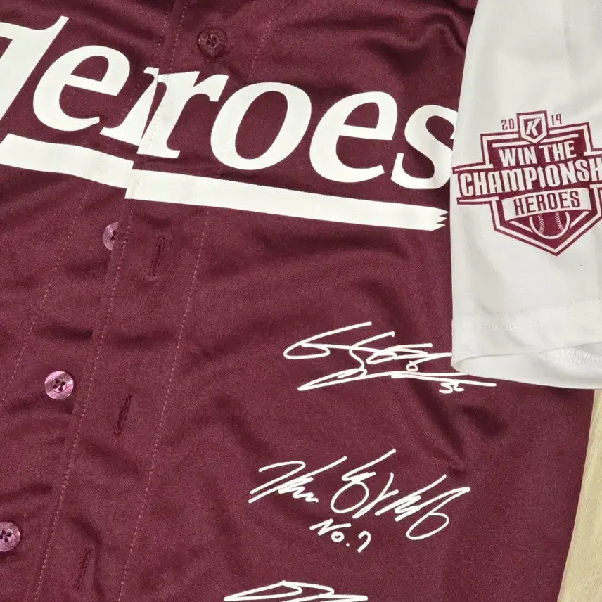 [BUNJANG] Kiwoom Heroes 2019 Korean Series Postseason Uniform (Size M) / 키움히어로즈 2019 한국시리즈 포스트시즌 유니폼 박병호 김하성 이정후