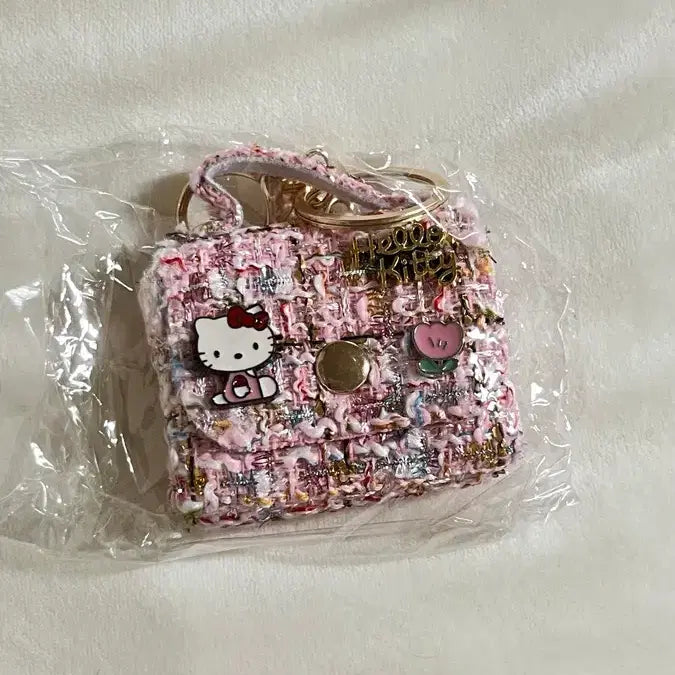 [BUNJANG] Kitty Tweed Mini Bag Keychain / 키티 트위드 미니 백 키링
