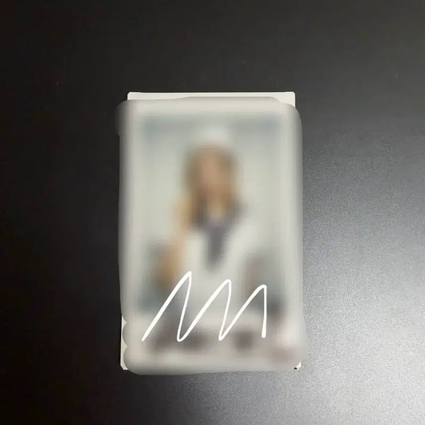 [BUNJANG] ifeye Rahee Marine Look Signed Polaroids Pink Hair / 260626 이프아이 라희 마린룩 싸폴 싸인 폴라 핑머 ifeye