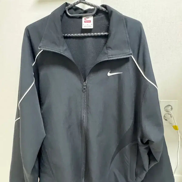 [BUNJANG] Supreme Nike Track Jacket M / 슈프림 나이키 트랙자켓 M