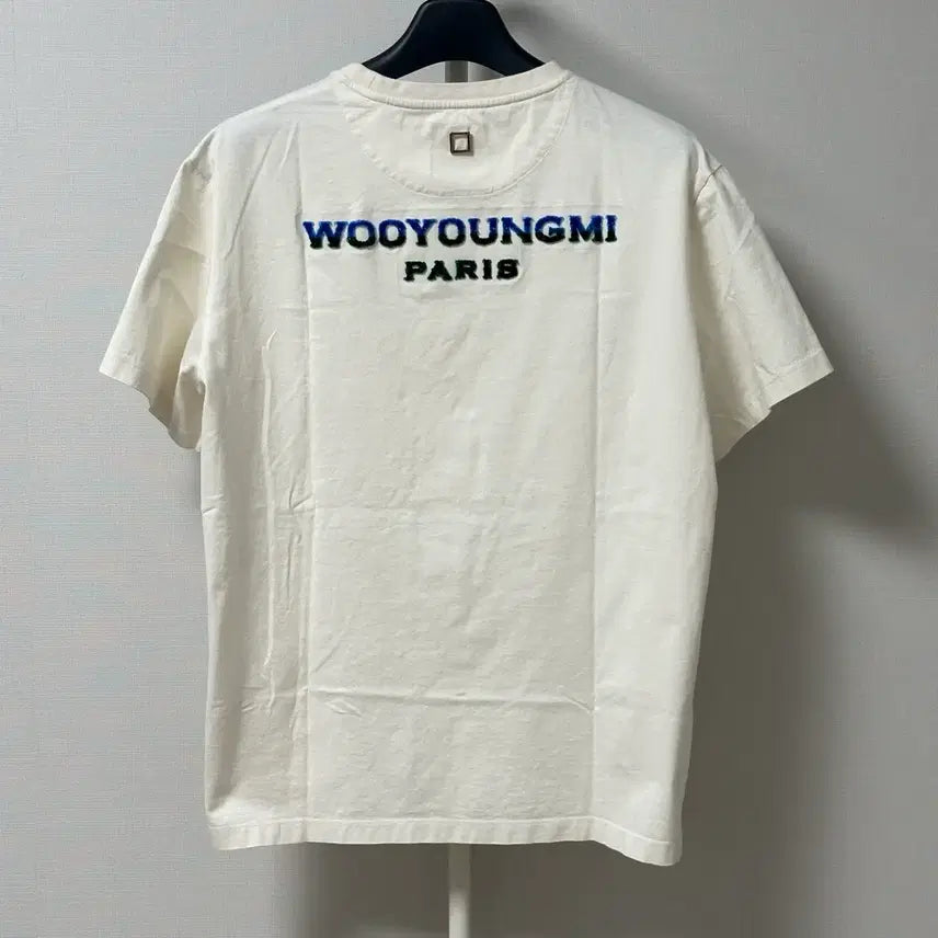 [BUNJANG] WooYoungMi Fuzzi Back Logo Short Sleeve T-Shirt Ivory / [50] 우영미 퍼지 백로고 반팔 티셔츠 아이보리