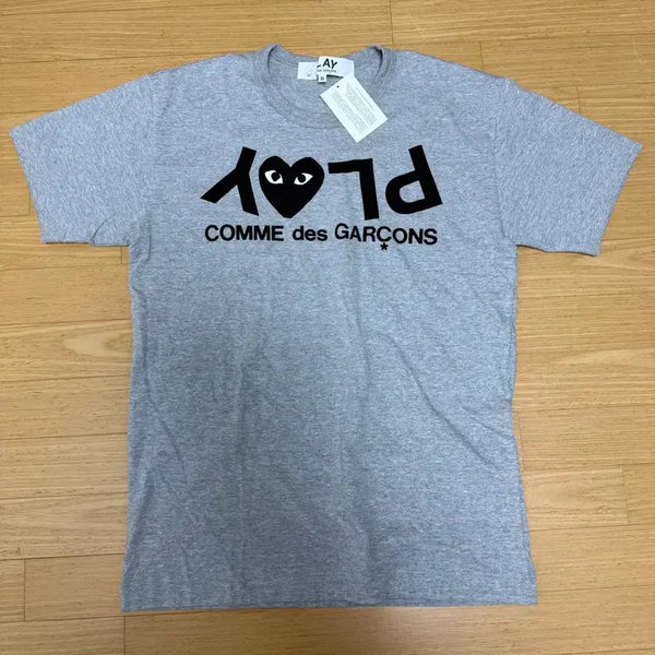 [BUNJANG] Comme des Garçons Play Grey Short Sleeve T-Shirt XL / 꼼데가르송 플레이 반팔티 그레이 XL