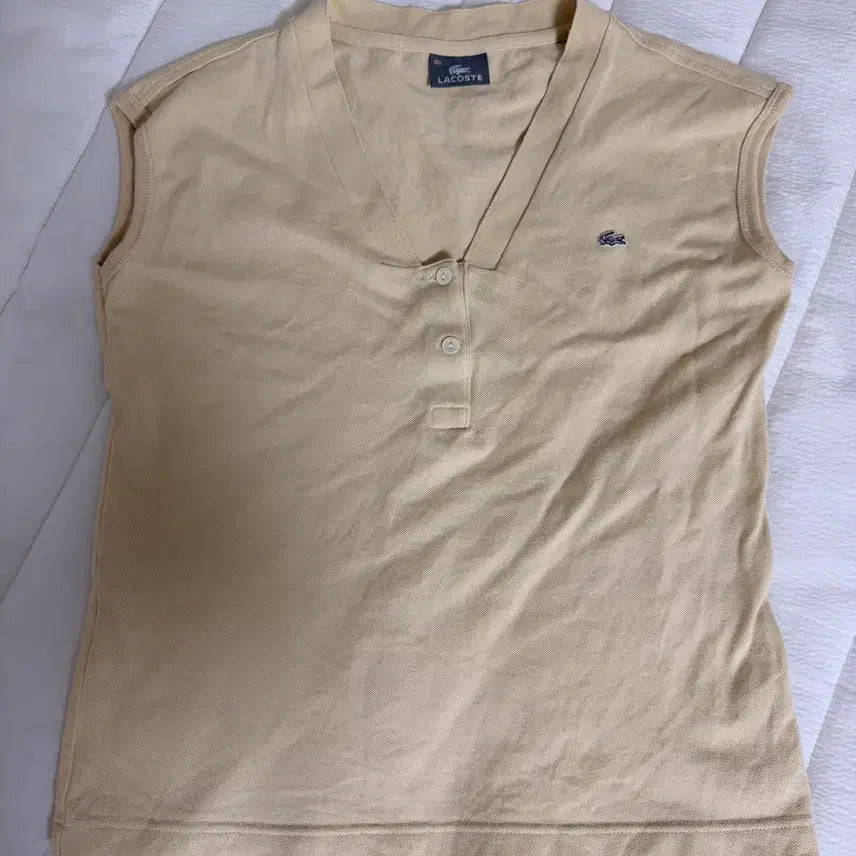 [BUNJANG] Lacoste Women's Sleeveless T-Shirt Beige Size 95 / 라코스테 여성 민소매 티셔츠 베이지 95 사이즈