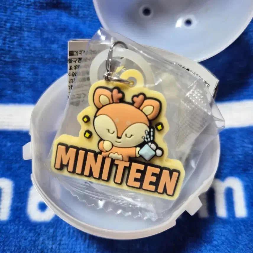 [BUNJANG] SEVENTEEN MiniTin Deer Mezushi Gacha Keychain / 세븐틴 미니틴 샤슴이 메지루시 가챠
