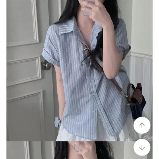 [BUNJANG] Ablly Striped Short-Sleeve Shirt / 에이블리 셔츠 남방