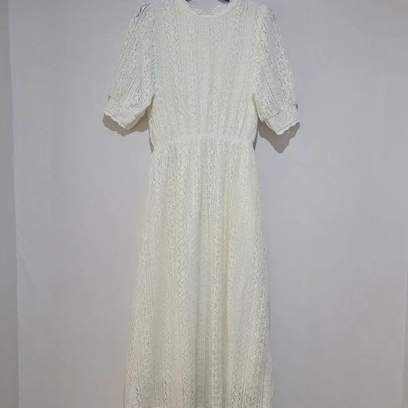 [BUNJANG] Ivory Punching Lace Dress / 펀칭 레이스 원피스 아이보리