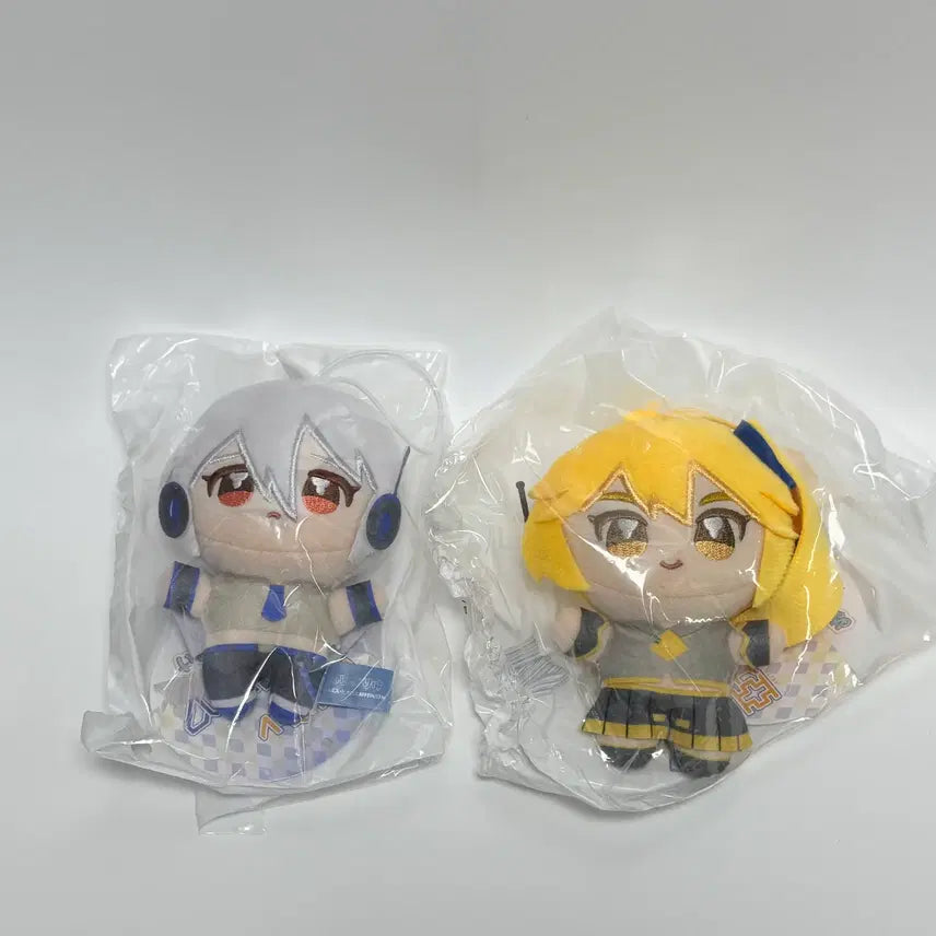 [BUNJANG] Vocaloid Yowane Haku / Akita Neru Plush Dolls (Set of 2) - Unsealed / 미개봉) 보컬로이드 요와네 하쿠 / 아키타 네루 인형 2종 일괄