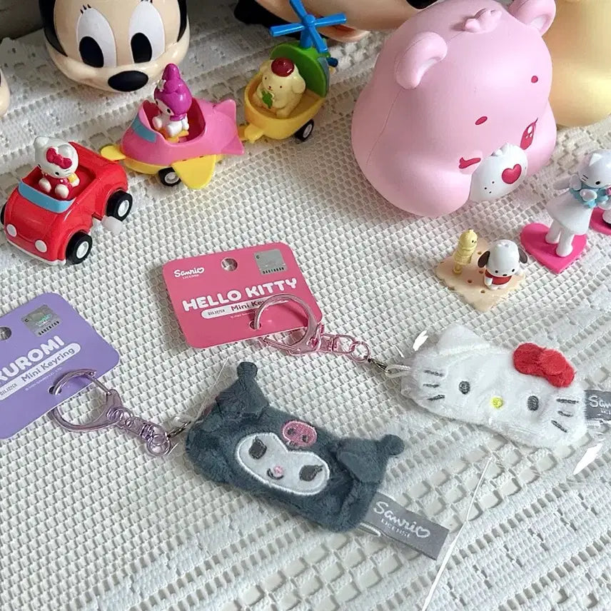 [BUNJANG] Sanrio Characters Blindfold Keychain - Hello Kitty / Kuromi Doll Blindfold / 산리오캐릭터안대키링 헬로키티쿠로미인형안대 인형꾸미기