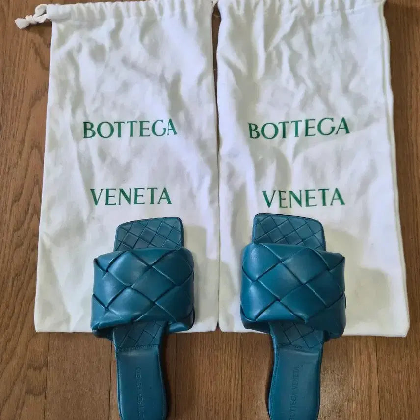 [BUNJANG] Bottega Veneta Lido Mules Sandals Slippers Size 35 / (정품) 보테가베네타 리도 뮬 35 (명품 여자 신발 구두 샌들 슬리퍼)