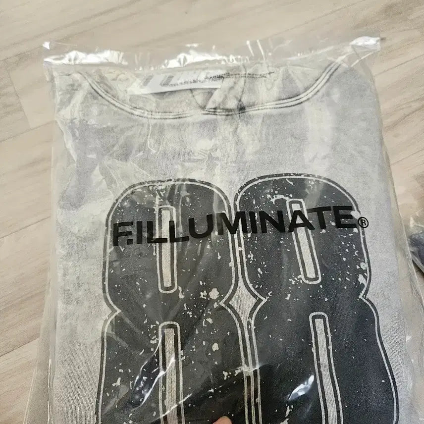 [BUNJANG] Filuminate 88 Pigment Hooded Sweatshirt / 필루미네이트 88 피그먼트 후드티