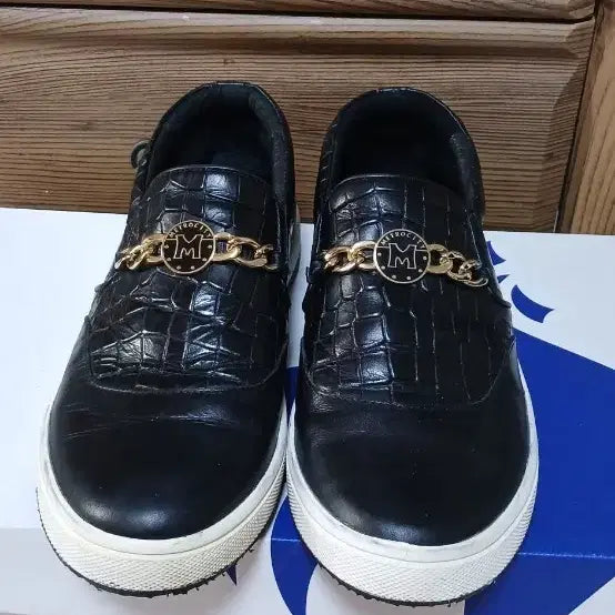 [BUNJANG] Metic City Black Leather Slip-ons (235mm) / 메트로시티 블랙 가죽 슬립온(235mm)