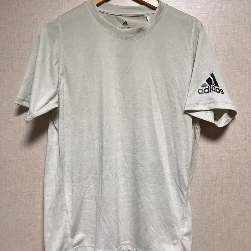 [BUNJANG] Adidas Performance Short Sleeve T-Shirt Size 100 / 아디다스 기능성 반팔티 100