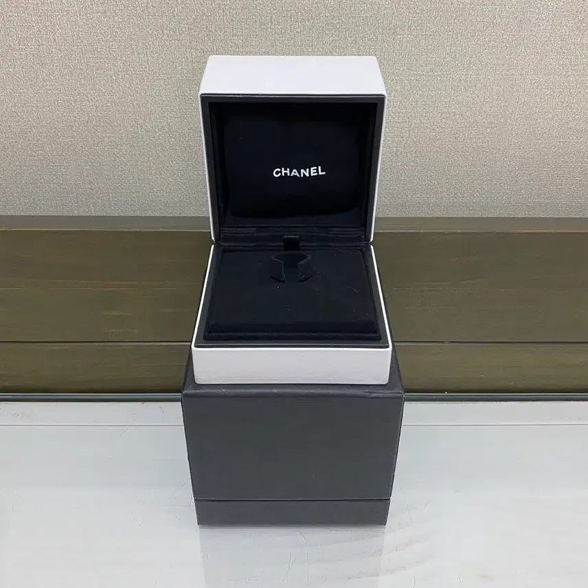 [BUNJANG] Chanel Ring Case / 샤넬 반지케이스
