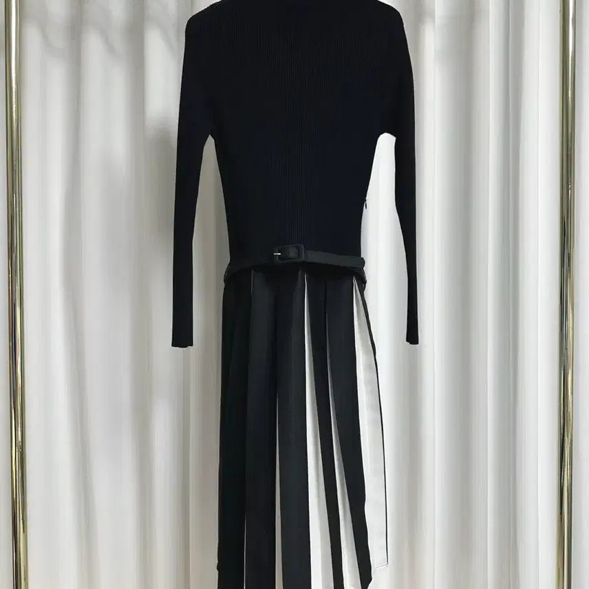 [BUNJANG] Long Sleeve Knit Color Block Pleated Long Dress with Belt Set / 긴팔 니트 배색 주름 롱원피스 (belt set)