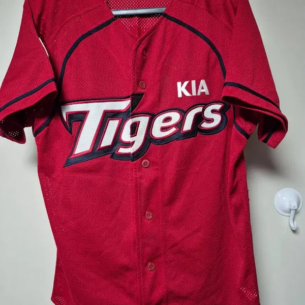 [BUNJANG] Kia Tigers Yang Hyeon-jong Authentic Baseball Jersey (Size 100) / 기아타이거즈 정품 유니폼 100사이즈 양현종 선수 마킹 판매합니다